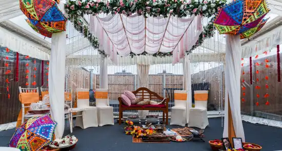 Your Marquee&comma; Your Style&colon; How to Make It Feel Like &OpenCurlyQuote;You&rsquo;