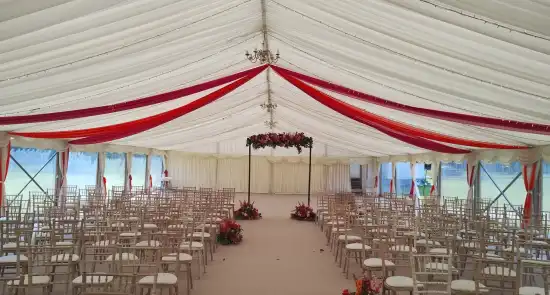 How to Make a Marquee Event Feel Bigger &lpar;or Smaller&rpar; Depending on Your Guest List